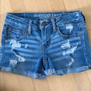 American Eagle shorts sz 2
